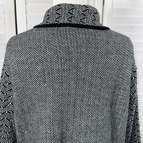 Soni Sweater Coat Size 1X Long Line - Picture 7 of 10